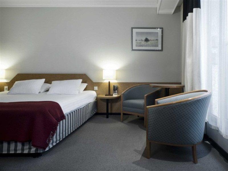 M Hotel Genk Exterior photo